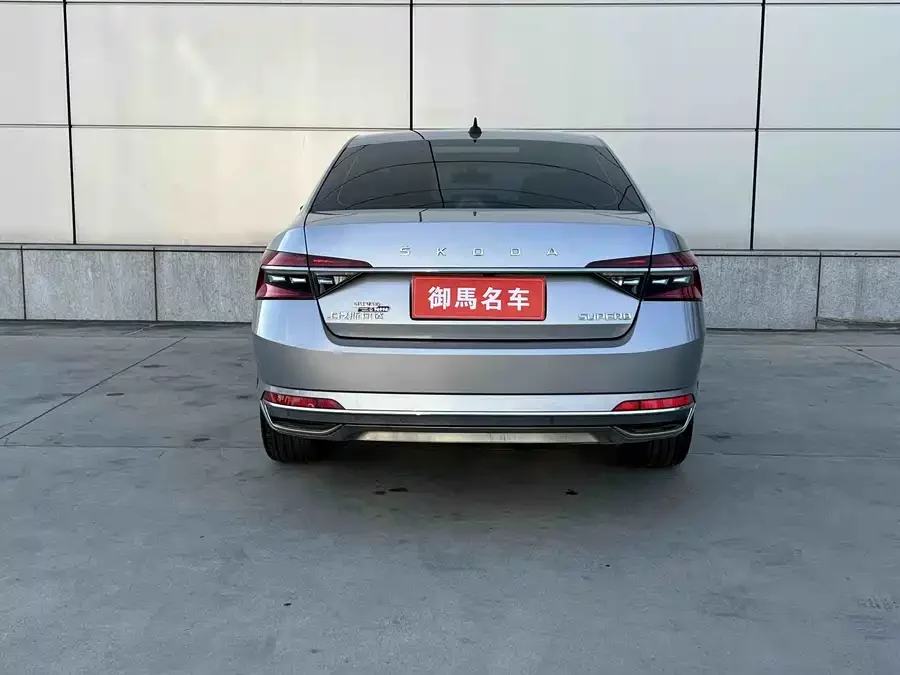 Skoda SuperB