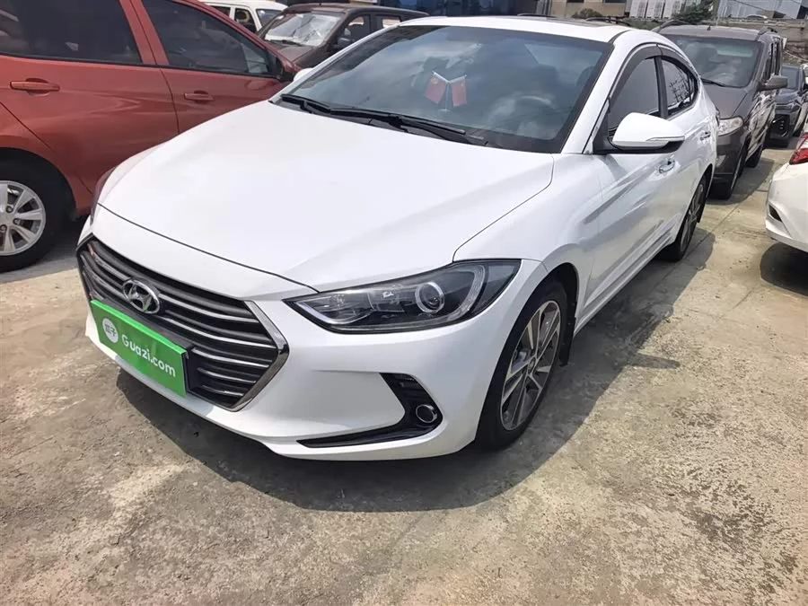 Hyundai elantra
