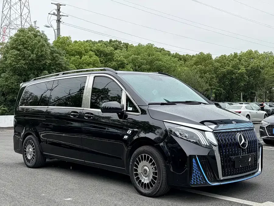 Mercedes Benz Vito