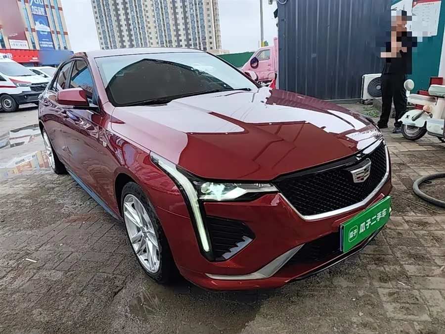 Cadillac CT4