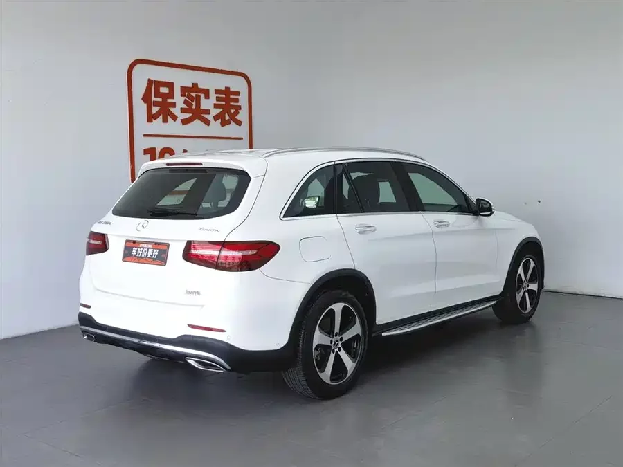 Mercedes Benz GLC
