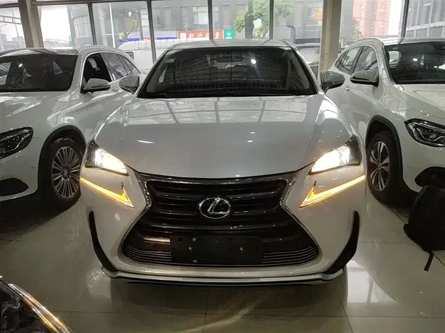 Lexus NX