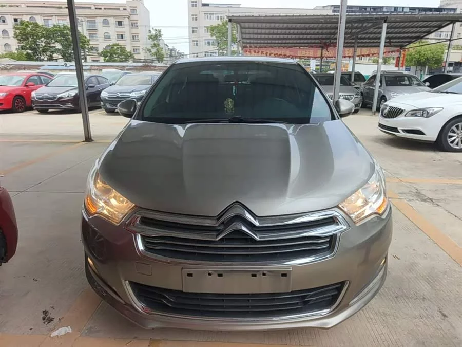 Citroën C4L
