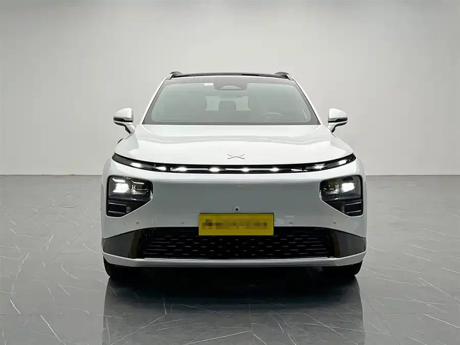 Xpeng G9