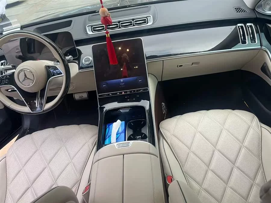 Mercedes Benz Maybach S-Class