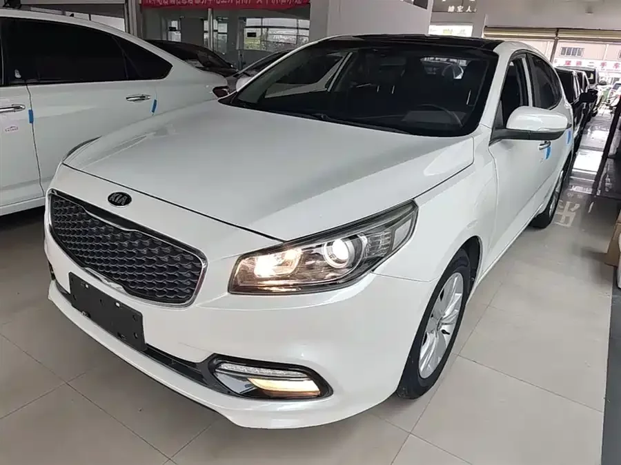 Kia K4