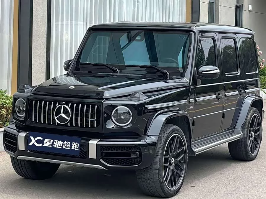 Mercedes Benz G-rated