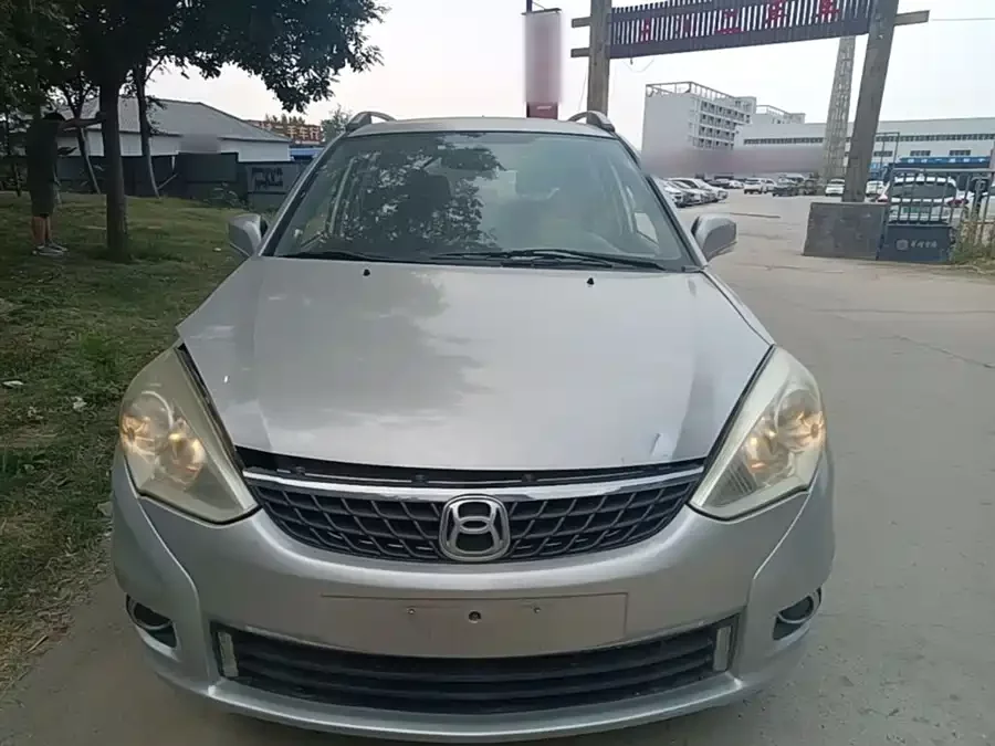 Suzuki Liana A6