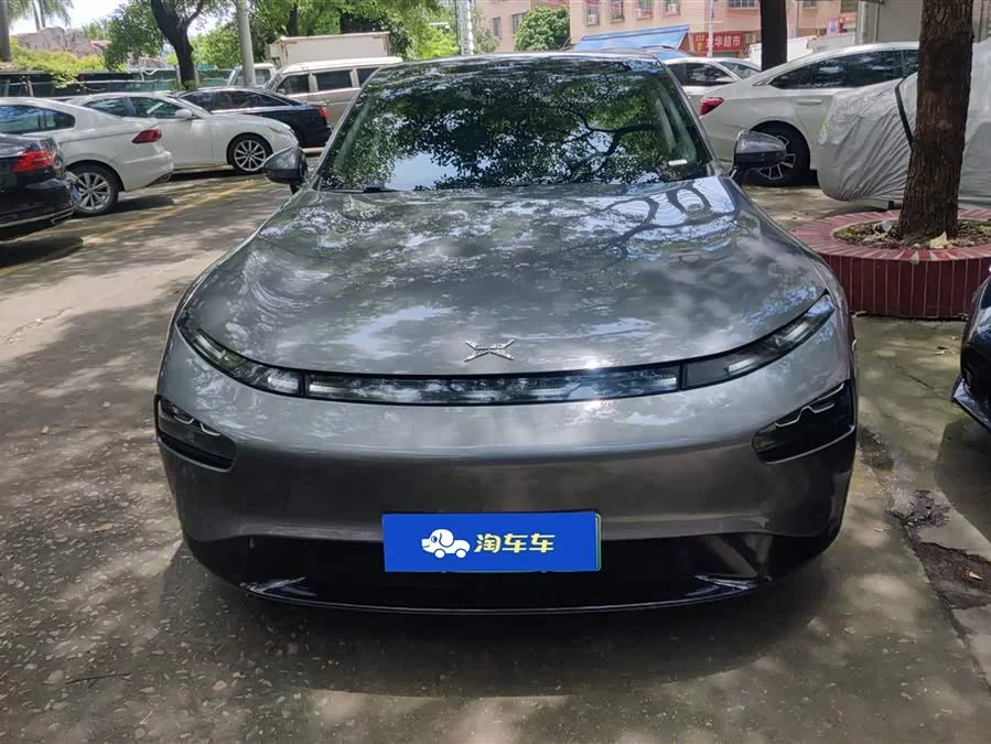 Xpeng P7