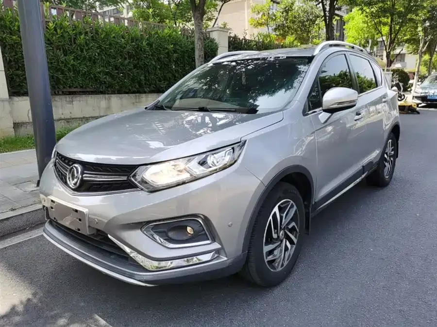Dongfeng AX5