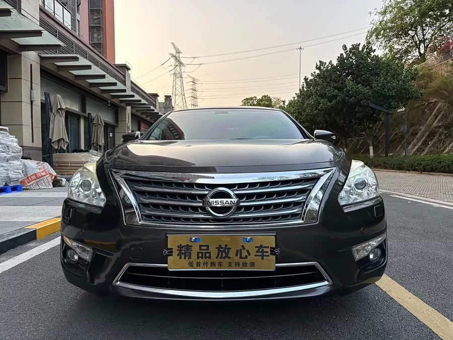 Nissan Teana