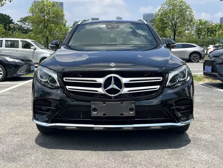 Mercedes Benz GLC