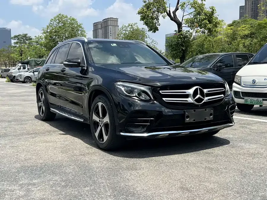 Mercedes Benz GLC