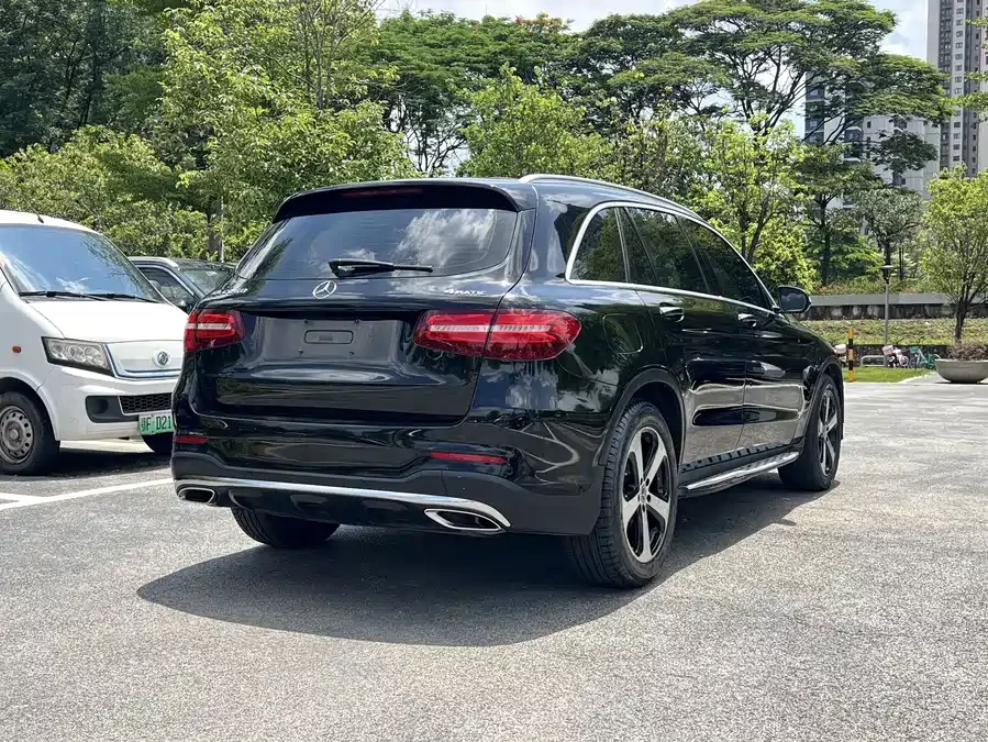 Mercedes Benz GLC