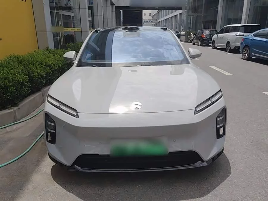 NIO ET5T