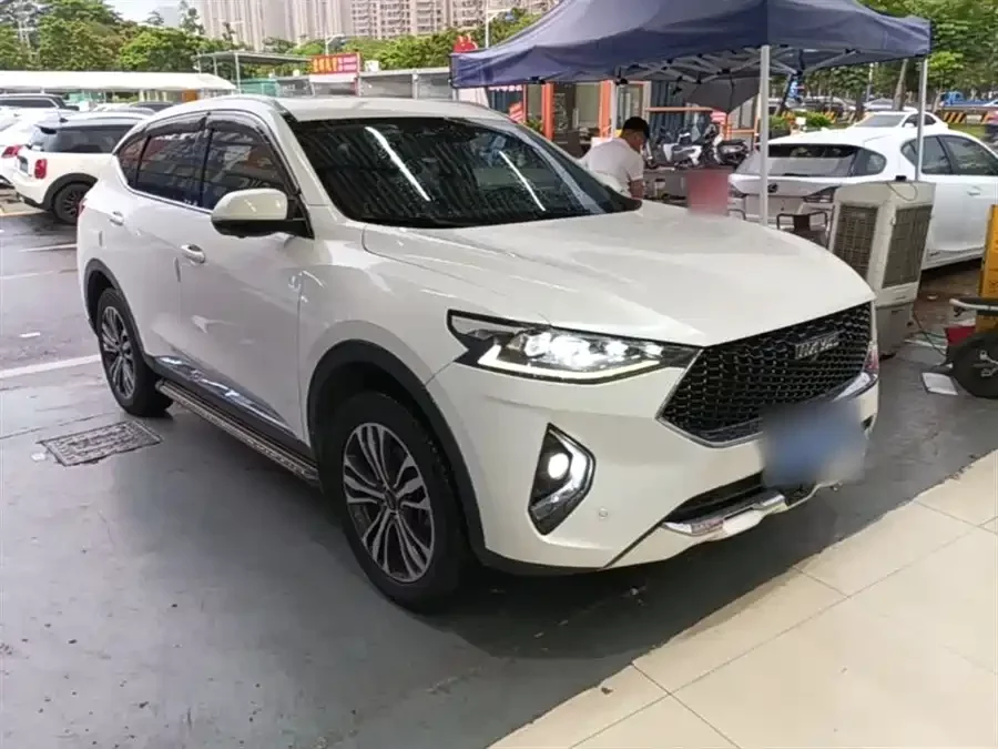 Haval F7