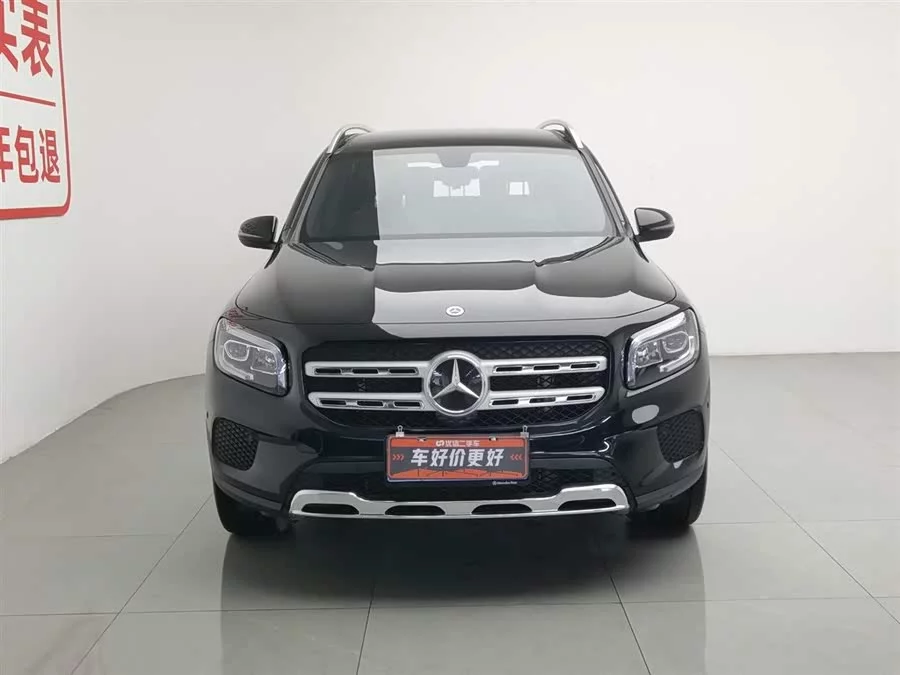 Mercedes Benz GLB