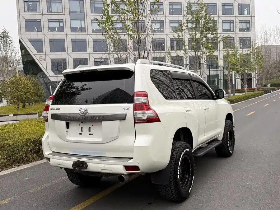 Toyota Prado