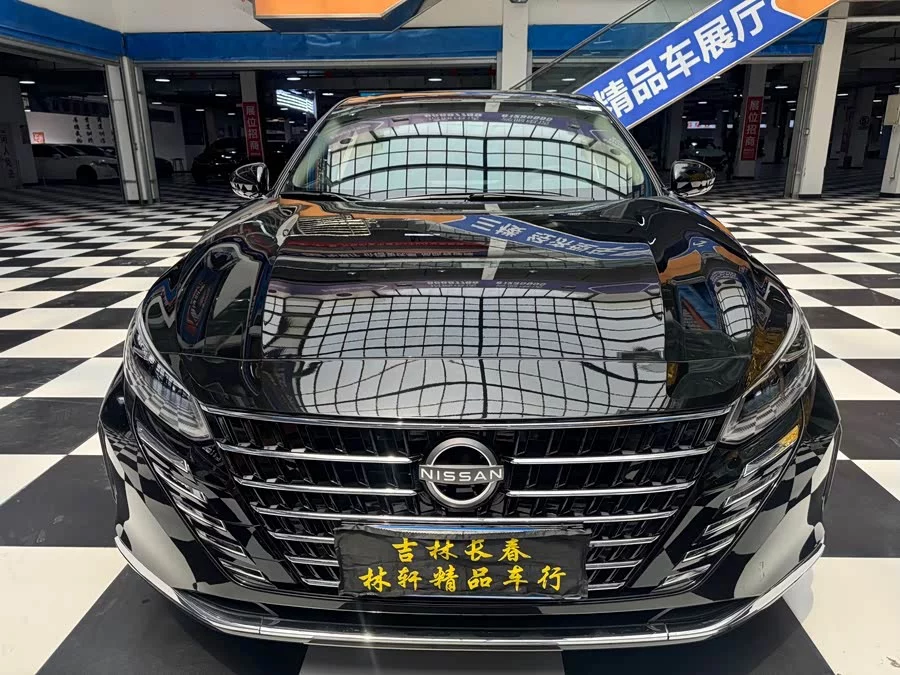 Nissan Teana