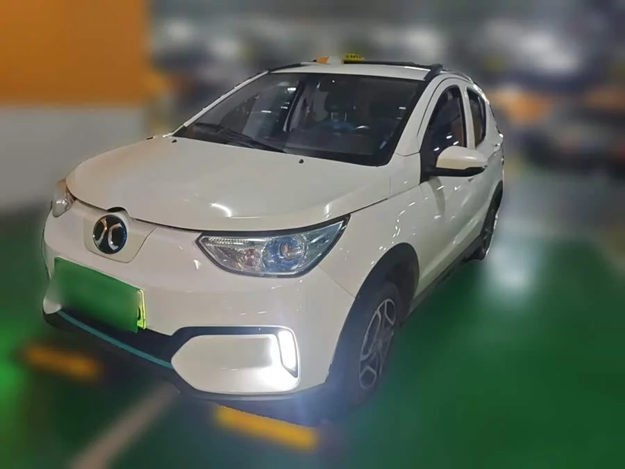 BAIC EC3