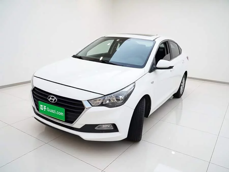 Hyundai Elantra / Celesta