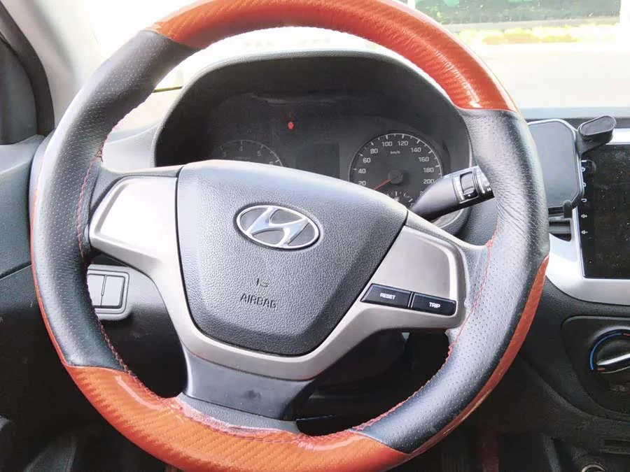 Hyundai Elantra / Celesta