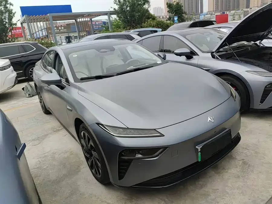 Dongfeng eπ007