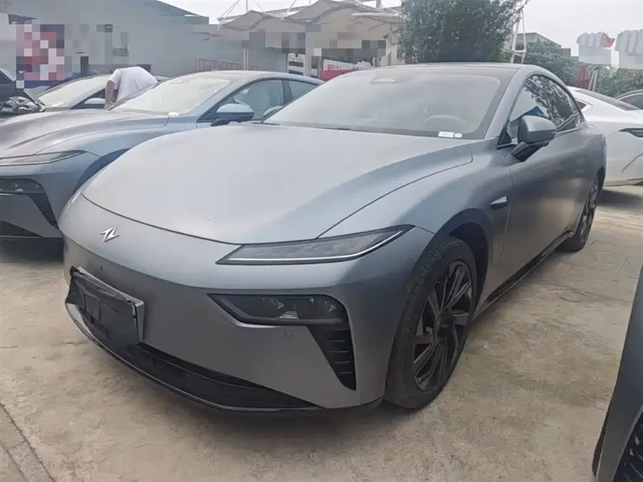 Dongfeng eπ007