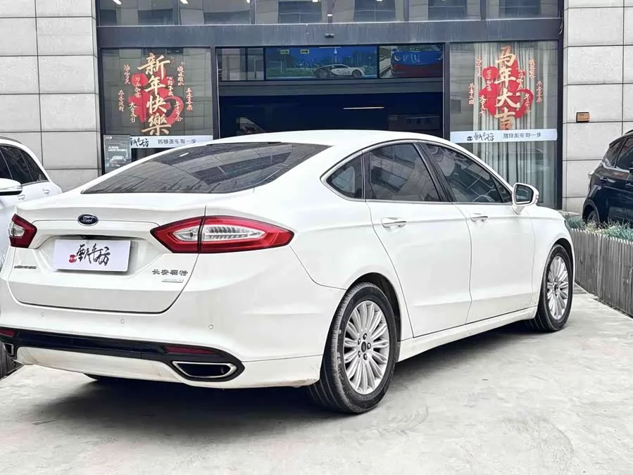 Ford Mondeo
