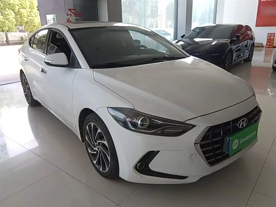 Hyundai elantra