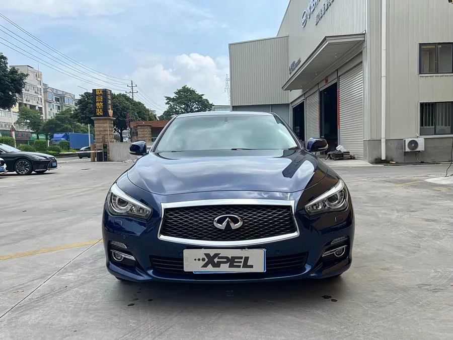 Infiniti Q50L