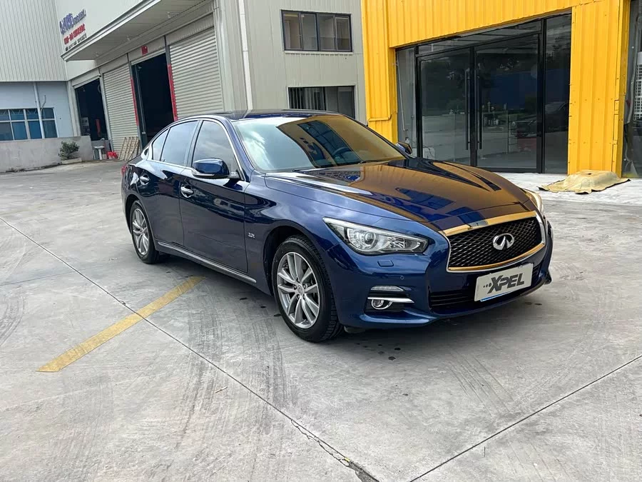 Infiniti Q50L