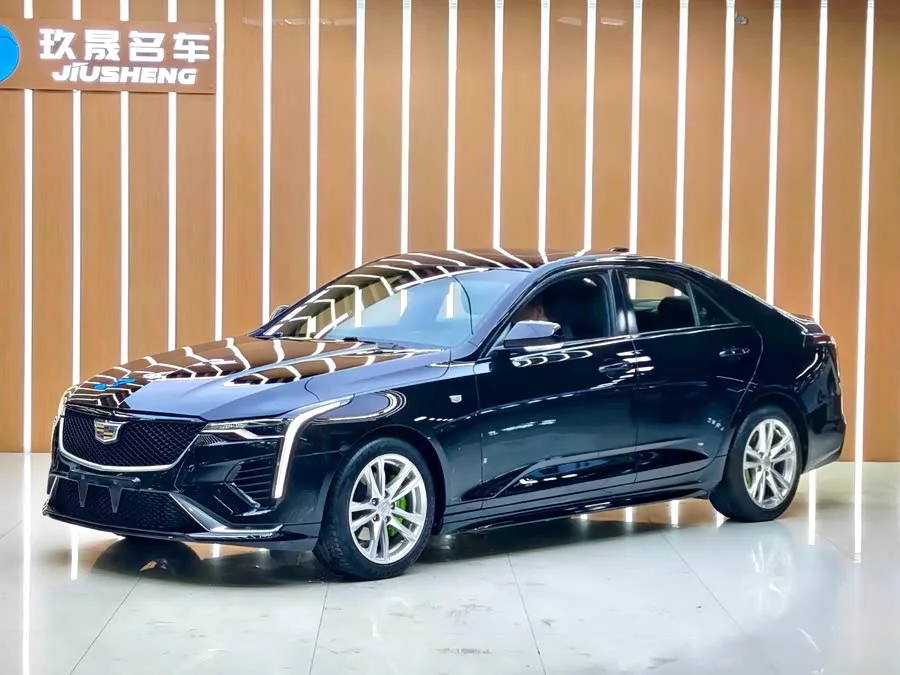 Cadillac CT4