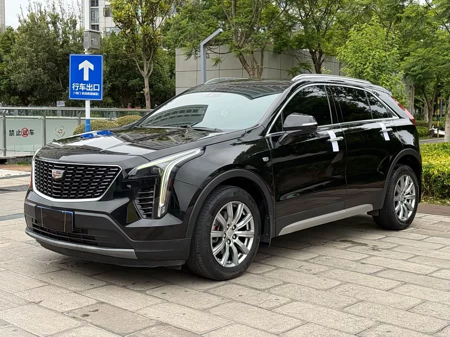 Cadillac XT4
