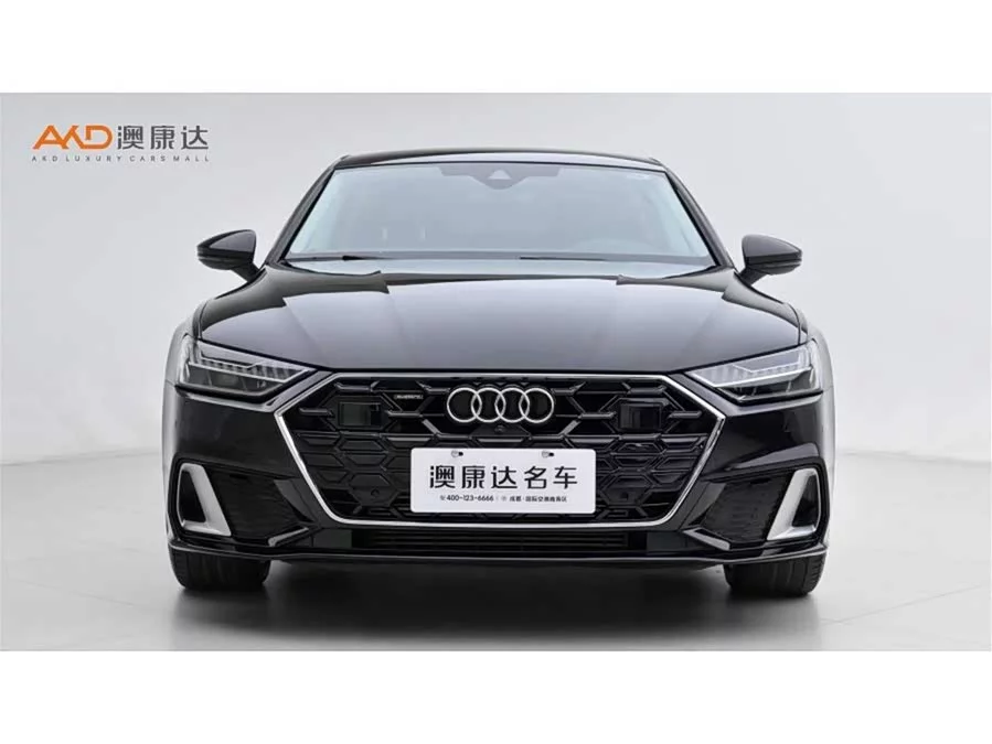 Audi A7L