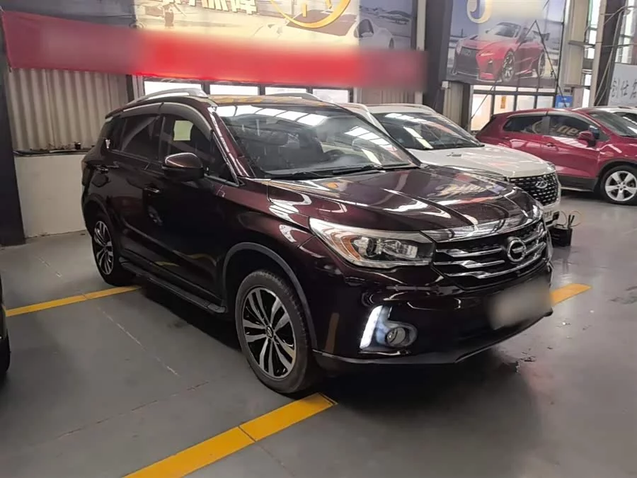 GAC Trumpchi GS4