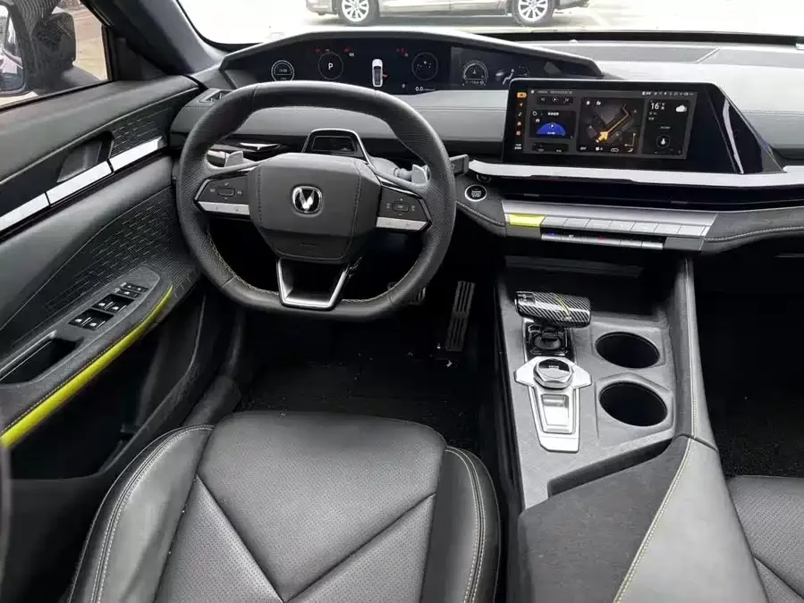 Changan UNI-V