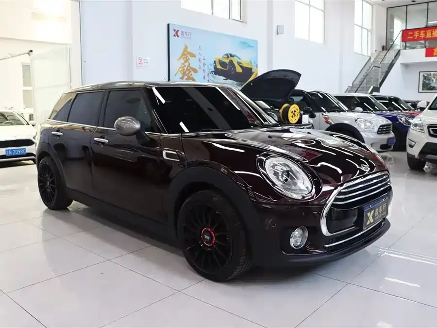 MINI CLUBMAN
