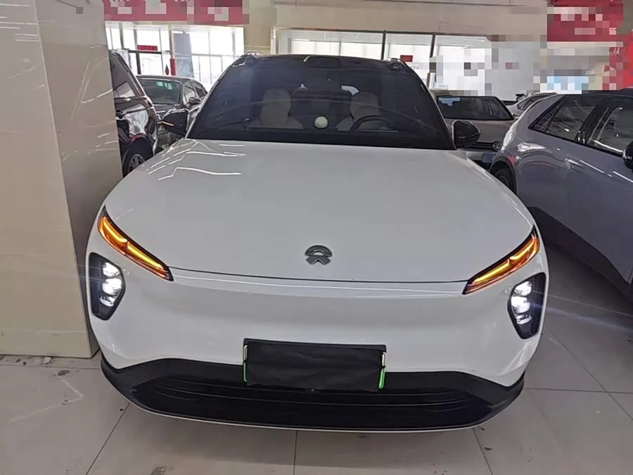 NIO ES6