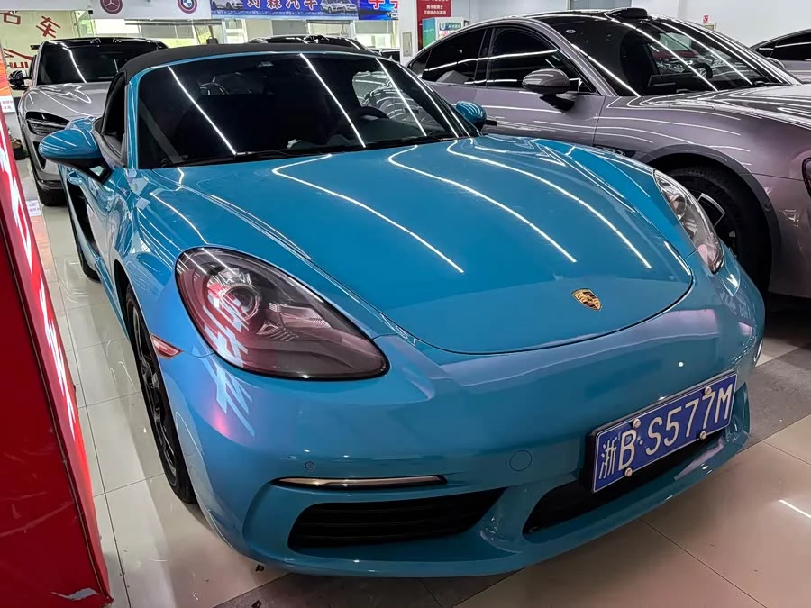 Porsche 718