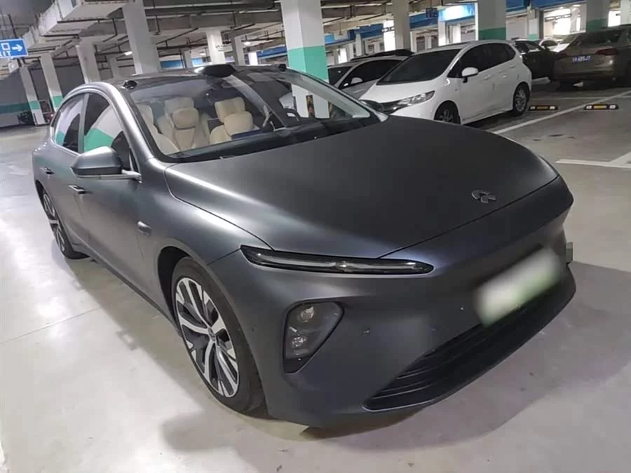 NIO ET7