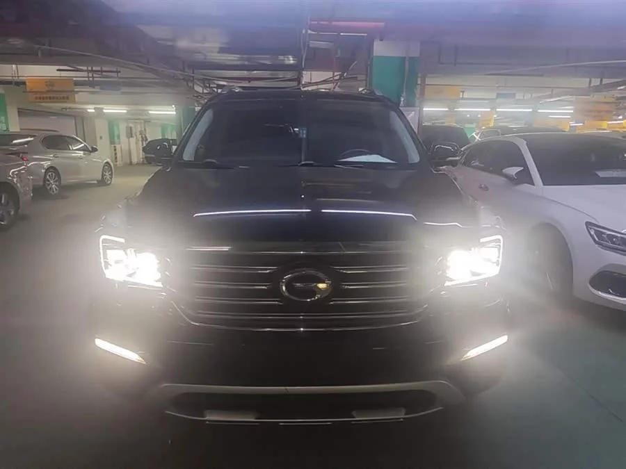 GAC Trumpchi GS8