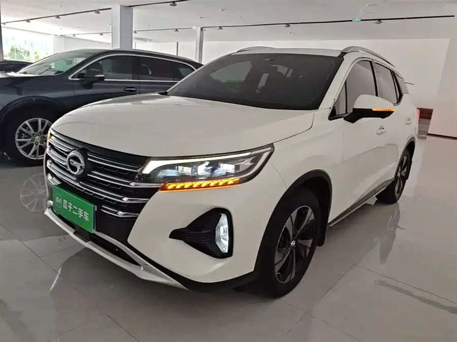 GAC Trumpchi GS4