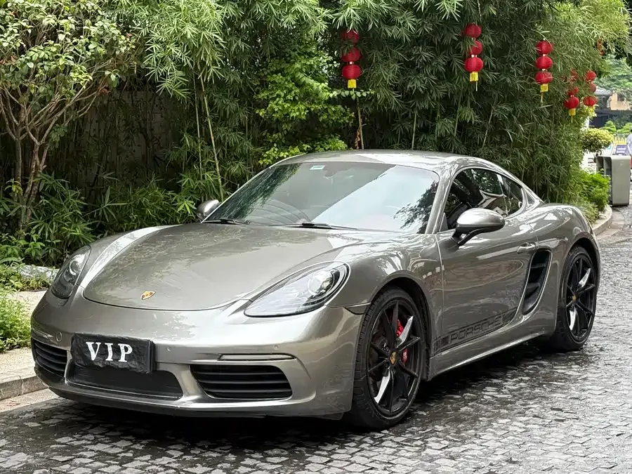 Porsche 718