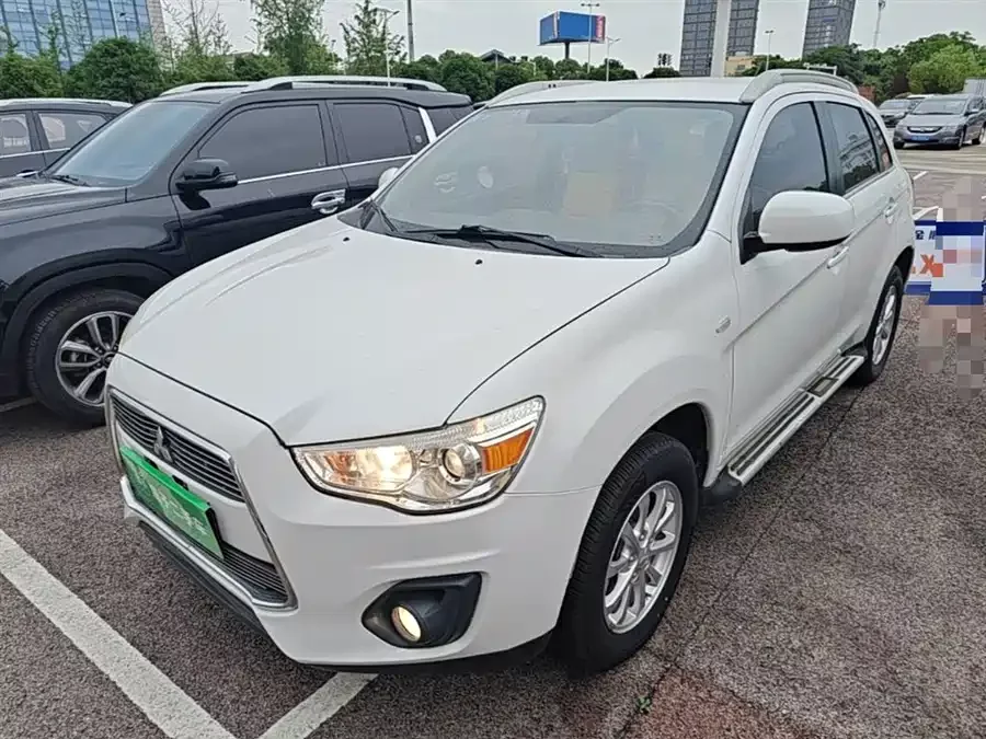Mitsubishi ASX