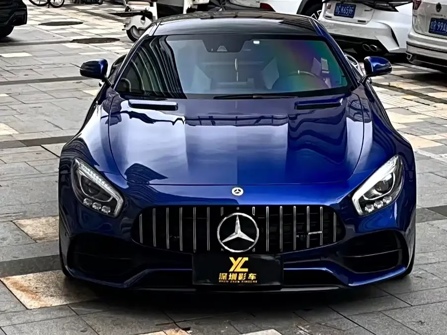 Mercedes Benz AMG GT