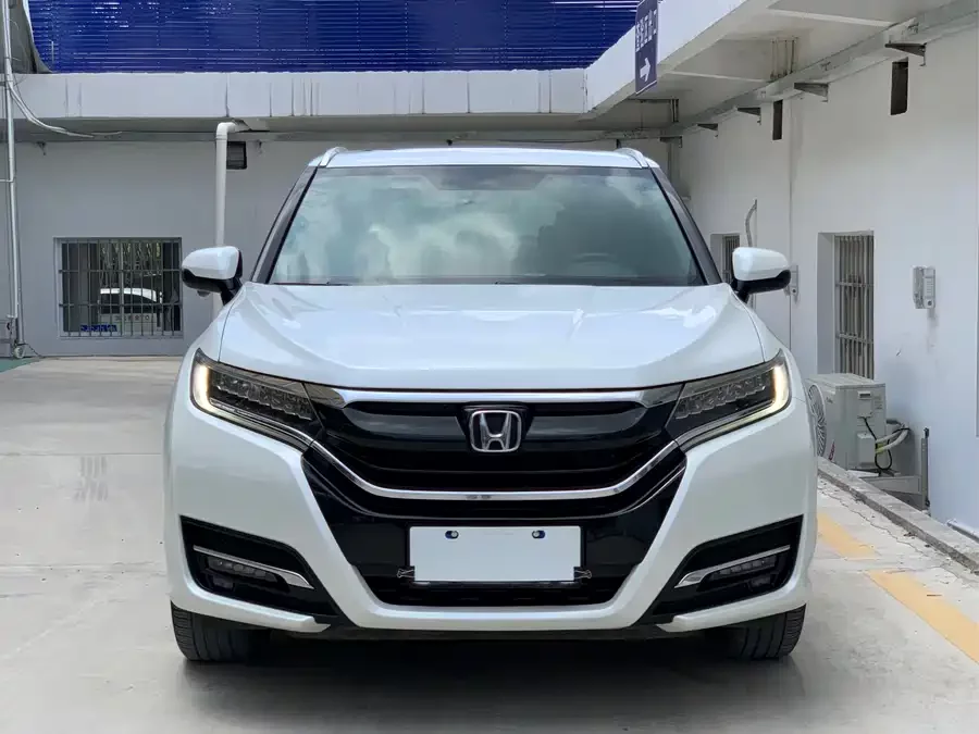 Honda UR-V