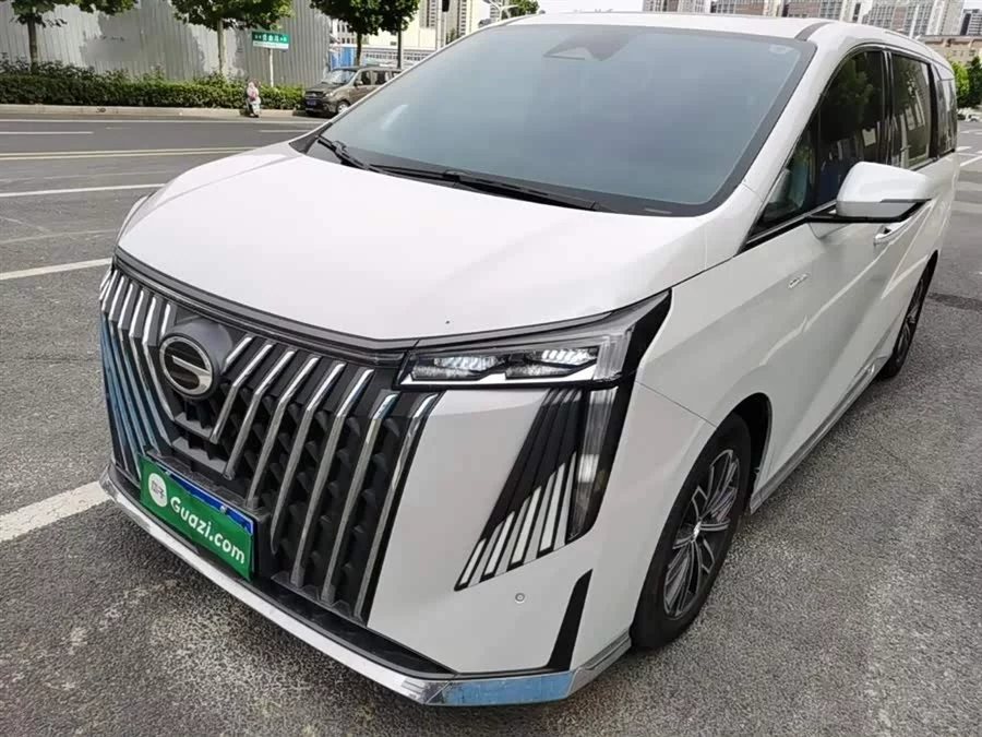 GAC Trumpchi M8
