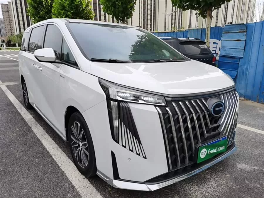 GAC Trumpchi M8