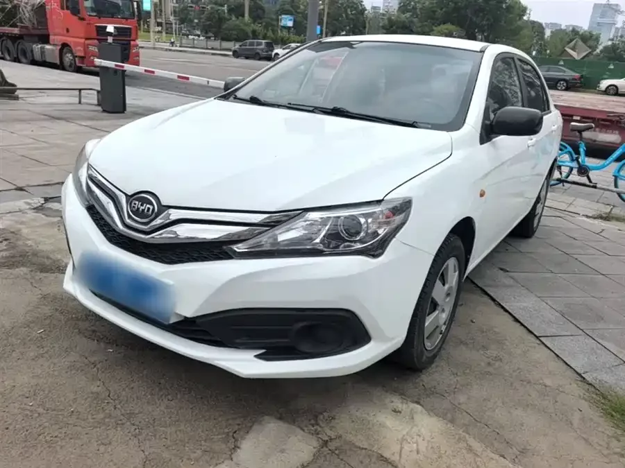 BYD F3